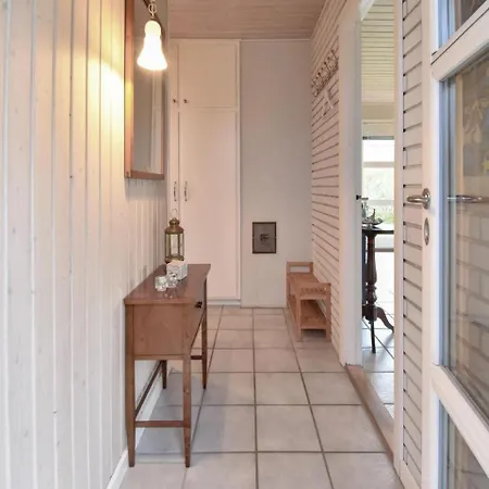 Hébergement de vacances Two-bedroom Holiday In